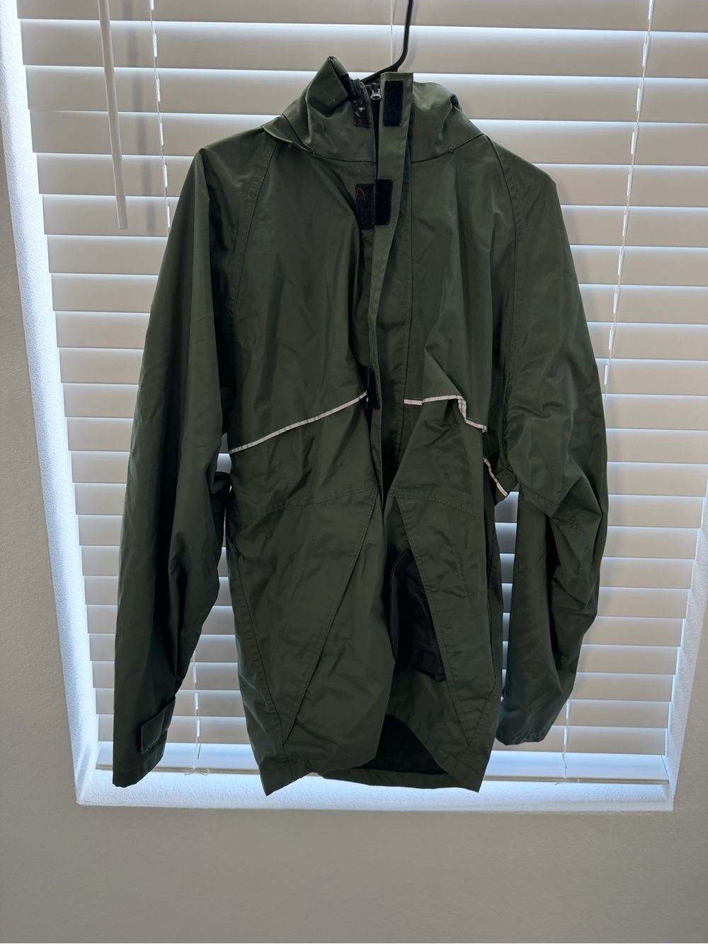 Men's Hooded Military Field Jacket in Olive Green